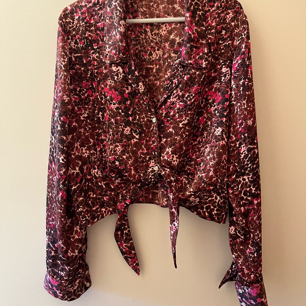 Stylish Leopard Print Tie-Front Blouse